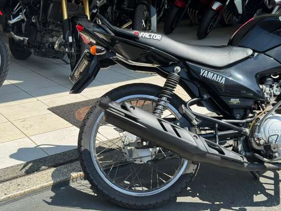 YAMAHA-YBR 125 FACTOR E-2013