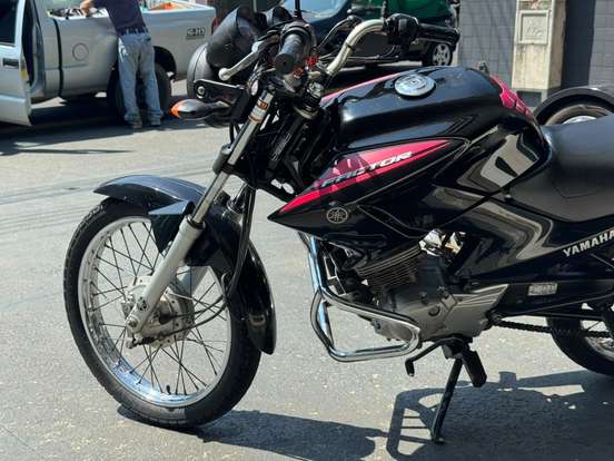 YAMAHA-YBR 125 FACTOR E-2013