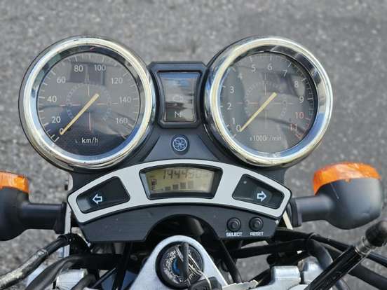 YAMAHA-YS 250 FAZER-2006