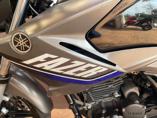 YAMAHA-YS 250 FAZER-2015