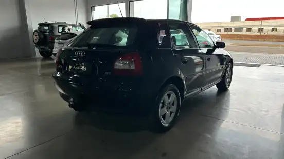 AUDI-A3-2004