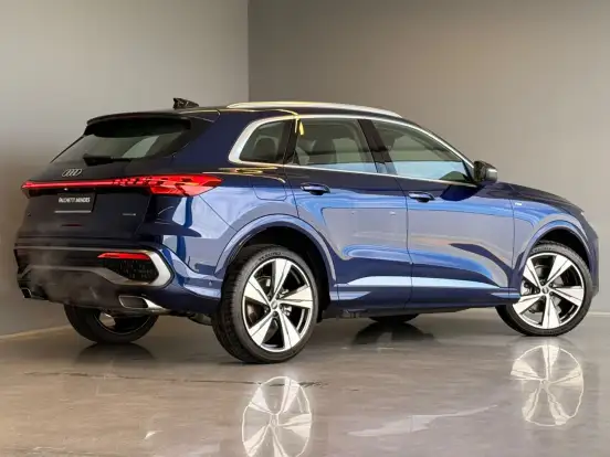 AUDI-Q5-2025