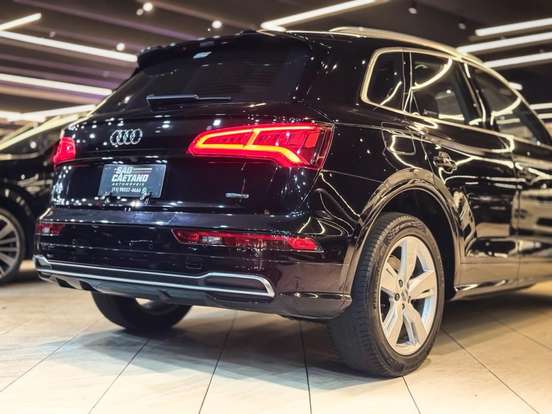 AUDI-Q5-2.0 TFSI GASOLINA PRESTIGE PLUS S TRONIC AUDI-Q5-2019