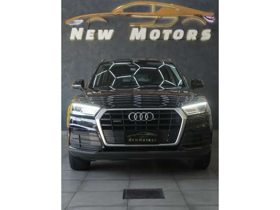 AUDI-Q5-2.0 TFSI GASOLINA PRESTIGE S TRONIC AUDI-Q5-2020