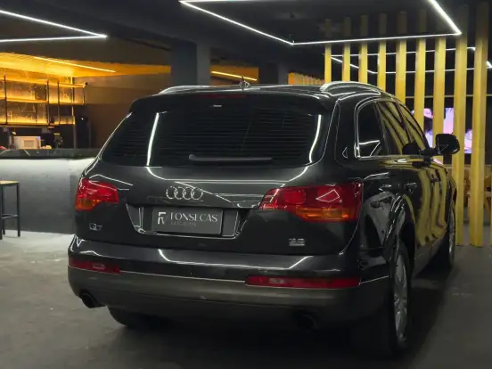 AUDI-Q7-2008