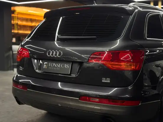 AUDI-Q7-2008