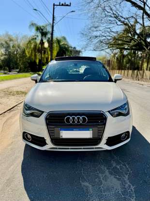 AUDI-A1-2011