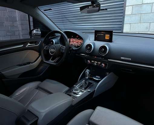 AUDI-A3-2019
