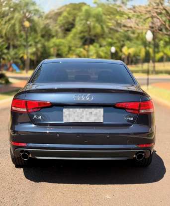 AUDI-A4-2018