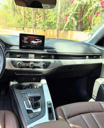 AUDI-A4-2018