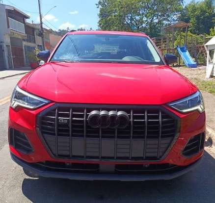 AUDI-Q3-2020