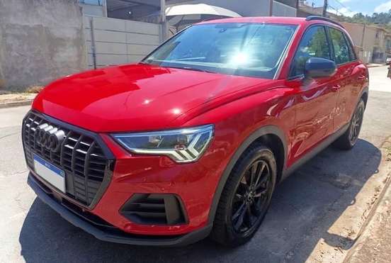 AUDI-Q3-2020