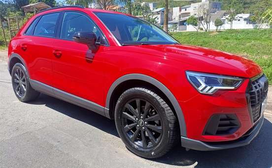 AUDI-Q3-2020