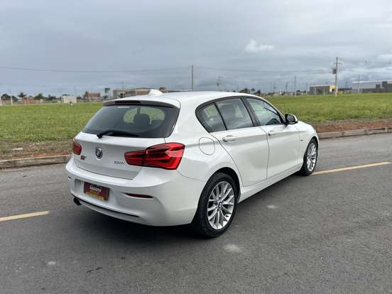 BMW-120i-2.0 16V SPORT ACTIVEFLEX 4P AUTOMÁTICO BMW-120i-2015