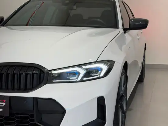 BMW-320i-2.0 16V TURBO FLEX M SPORT 10th ANNIVERSARY EDITION AUTOMÁTICO BMW-320i-2024