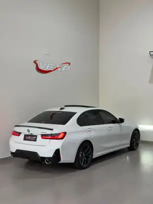 BMW-320i-2024