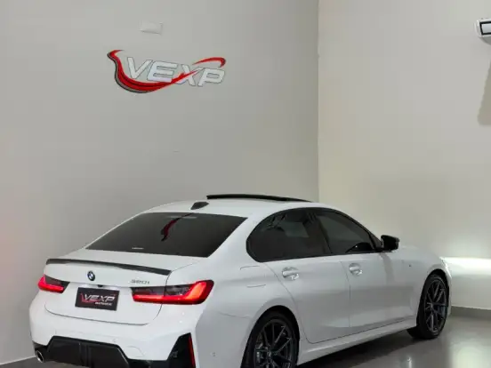 BMW-320i-2.0 16V TURBO FLEX M SPORT 10th ANNIVERSARY EDITION AUTOMÁTICO BMW-320i-2024