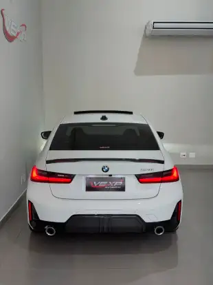 BMW-320i-2024