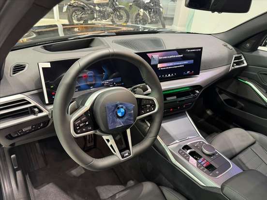 BMW-320i-2026