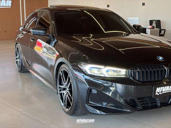BMW-320i-2022
