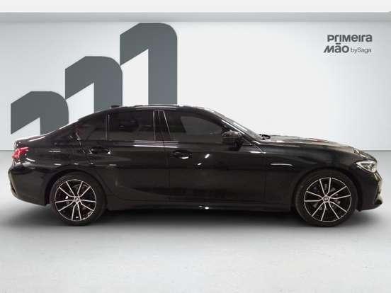 BMW-320i-2.0 16V TURBO GASOLINA SPORT GP AUTOMÁTICO BMW-320i-2020