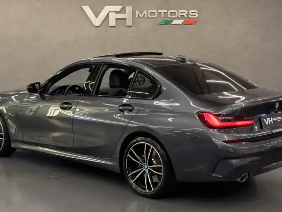 BMW-330e-2.0 16V TURBO HÍBRIDO M SPORT AUTOMÁTICO BMW-330e-2022