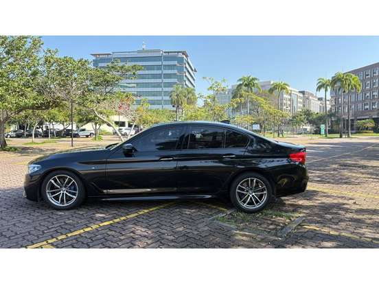 BMW-530i-2017