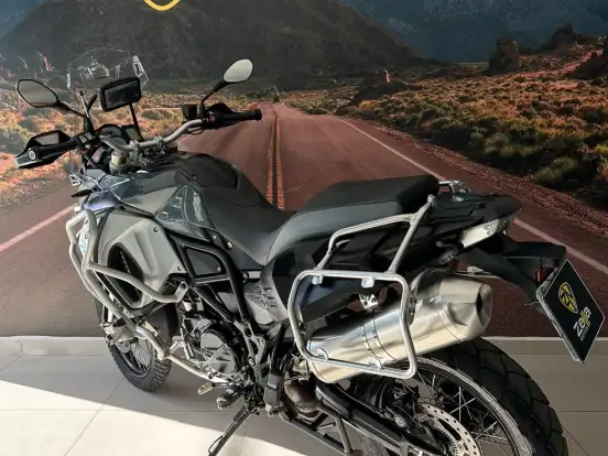 BMW-F 800 GS ADVENTURE BMW-F 800 GS ADVENTURE-2017
