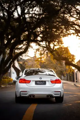 BMW-M4-2018