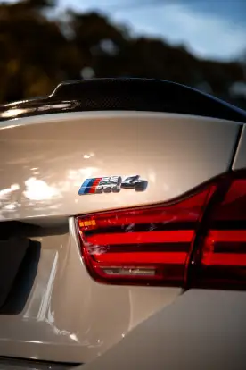 BMW-M4-2018