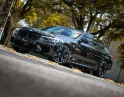 BMW M5 4.4 V8 TWIN POWER M XDRIVE STEPTRONIC BMW M5 4.4 V8 TWIN POWER M XDRIVE STEPTRONIC