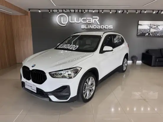 BMW-X1-2021