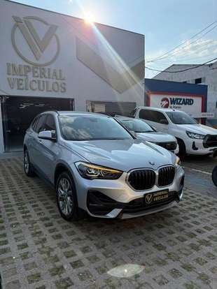 BMW-X1-2021