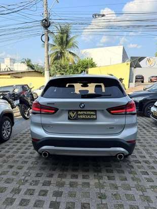 BMW-X1-2021