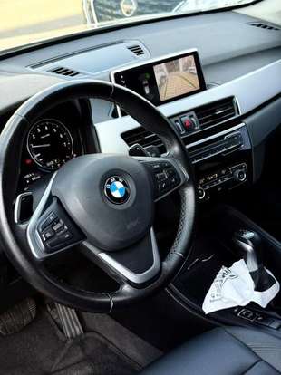 BMW-X1-2021