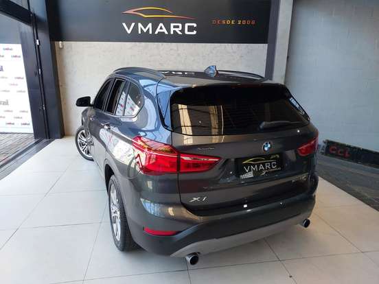 BMW-X1-2.0 16V TURBO ACTIVEFLEX SDRIVE20I 4P AUTOMÁTICO BMW-X1-2019