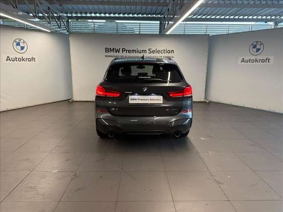 BMW-X1-2022