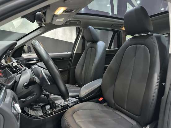BMW-X1-2.0 16V TURBO ACTIVEFLEX SDRIVE20I X-LINE 4P AUTOMÁTICO BMW-X1-2017