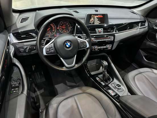 BMW-X1-2.0 16V TURBO ACTIVEFLEX SDRIVE20I X-LINE 4P AUTOMÁTICO BMW-X1-2017