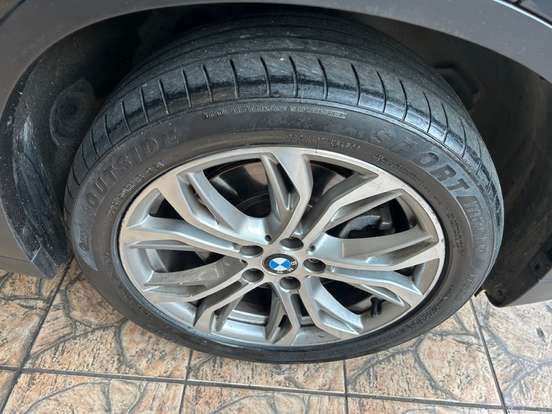 BMW-X1-2.0 16V TURBO ACTIVEFLEX SDRIVE20I X-LINE 4P AUTOMÁTICO BMW-X1-2018