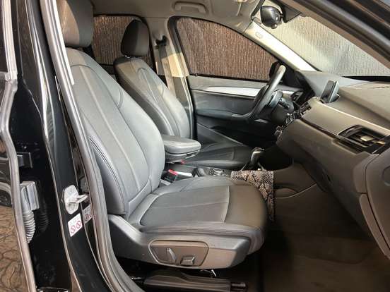 BMW-X1-2.0 16V TURBO ACTIVEFLEX SDRIVE20I X-LINE 4P AUTOMÁTICO BMW-X1-2018