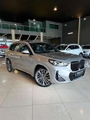 BMW-X1-2023
