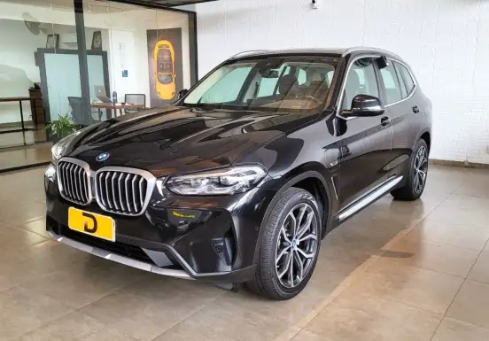 BMW-X3-2022