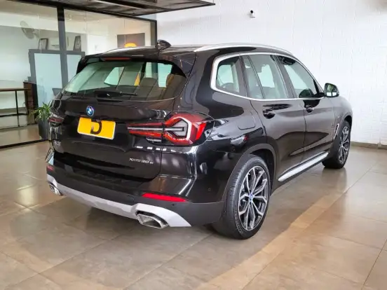 BMW-X3-2.0 16V HÍBRIDO X LINE XDRIVE30E STEPTRONIC BMW-X3-2022