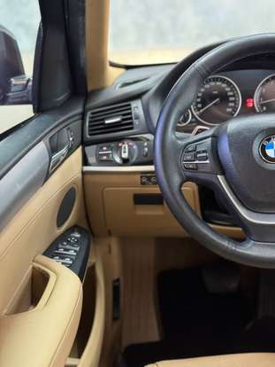 BMW-X4-2017
