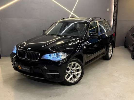 BMW-X5-2011