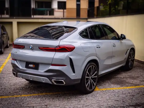 BMW-X6-3.0 TWINPOWER GASOLINA XDRIVE40I M SPORT AUTOMÁTICO BMW-X6-2024