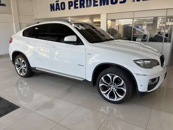 BMW-X6-3.0 35I 4X4 COUPÉ 6 CILINDROS 24V GASOLINA 4P AUTOMÁTICO BMW-X6-2013