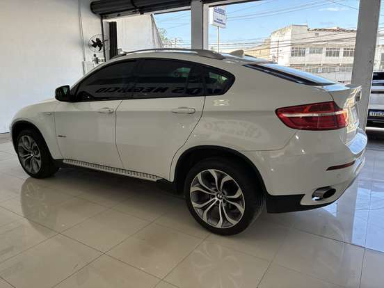 BMW-X6-3.0 35I 4X4 COUPÉ 6 CILINDROS 24V GASOLINA 4P AUTOMÁTICO BMW-X6-2013