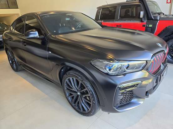 BMW-X6-2022